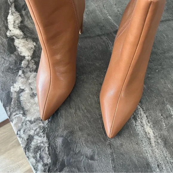 Chinese Laundry boots in brand new condition! - Picture 7 of 11